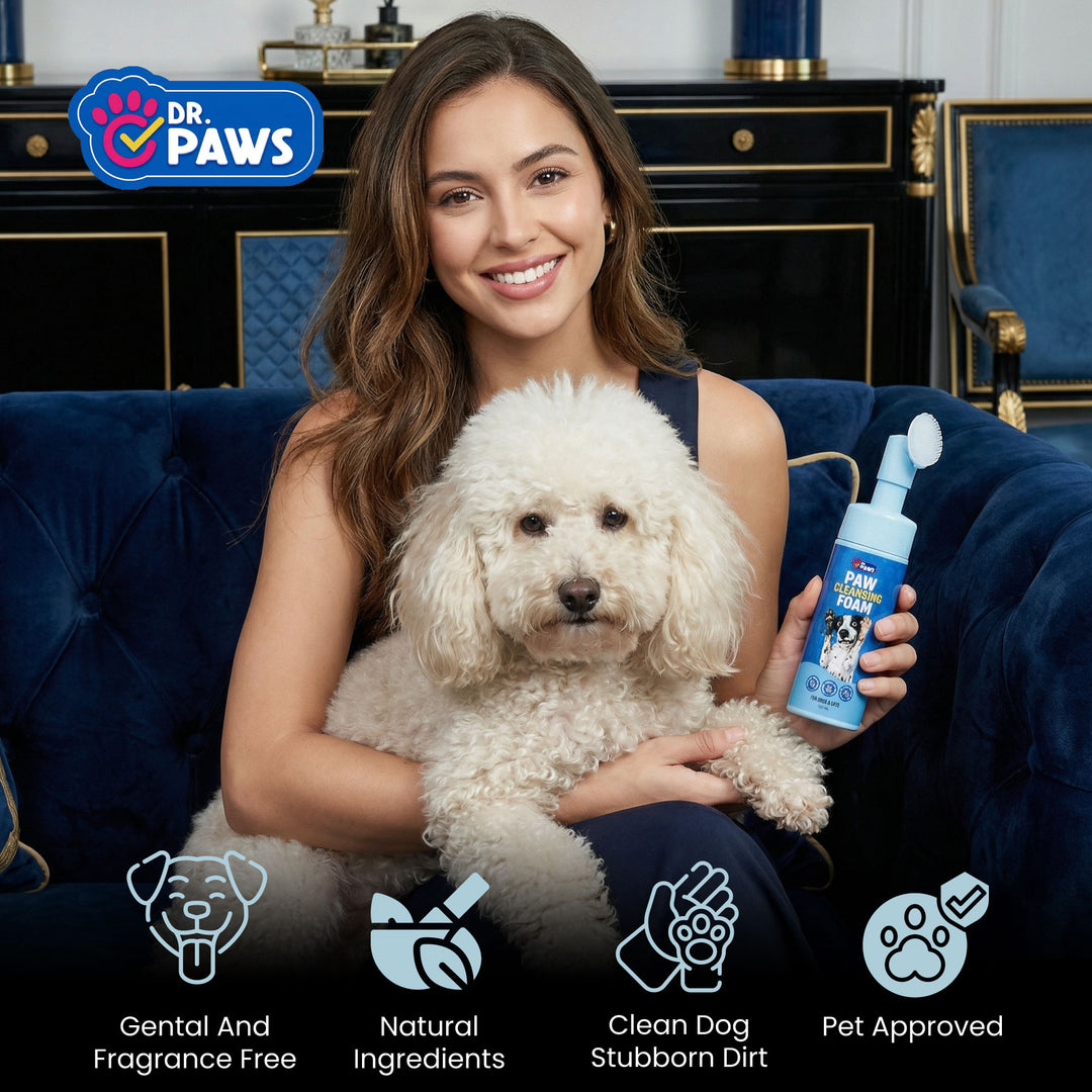 Espuma limpiadora para patas de perro: fórmula hidratante y resistente al lamido con cabezal de cepillo incorporado